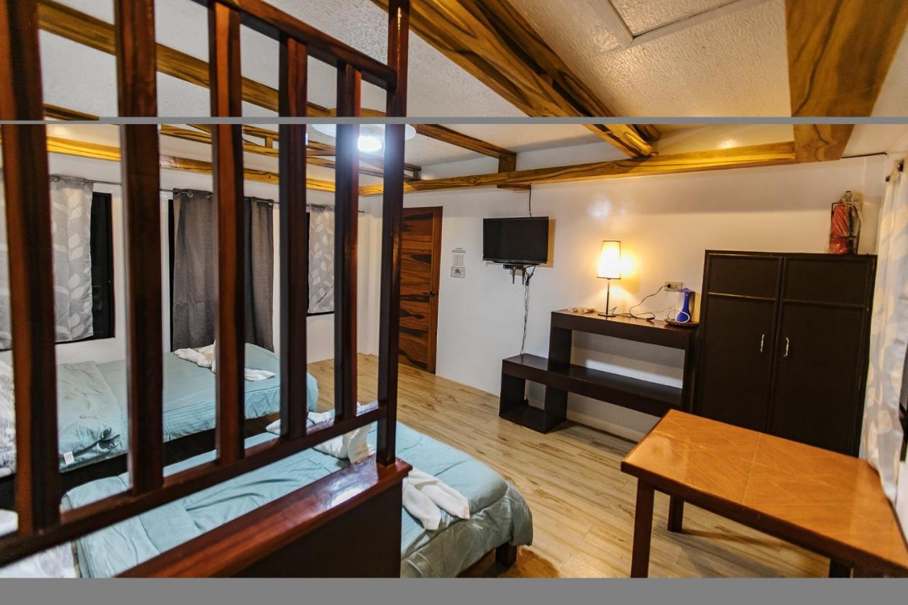 Langojon Jianjoy Beach Resort General Luna  Eksteriør billede